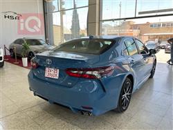 تۆیۆتا کامری